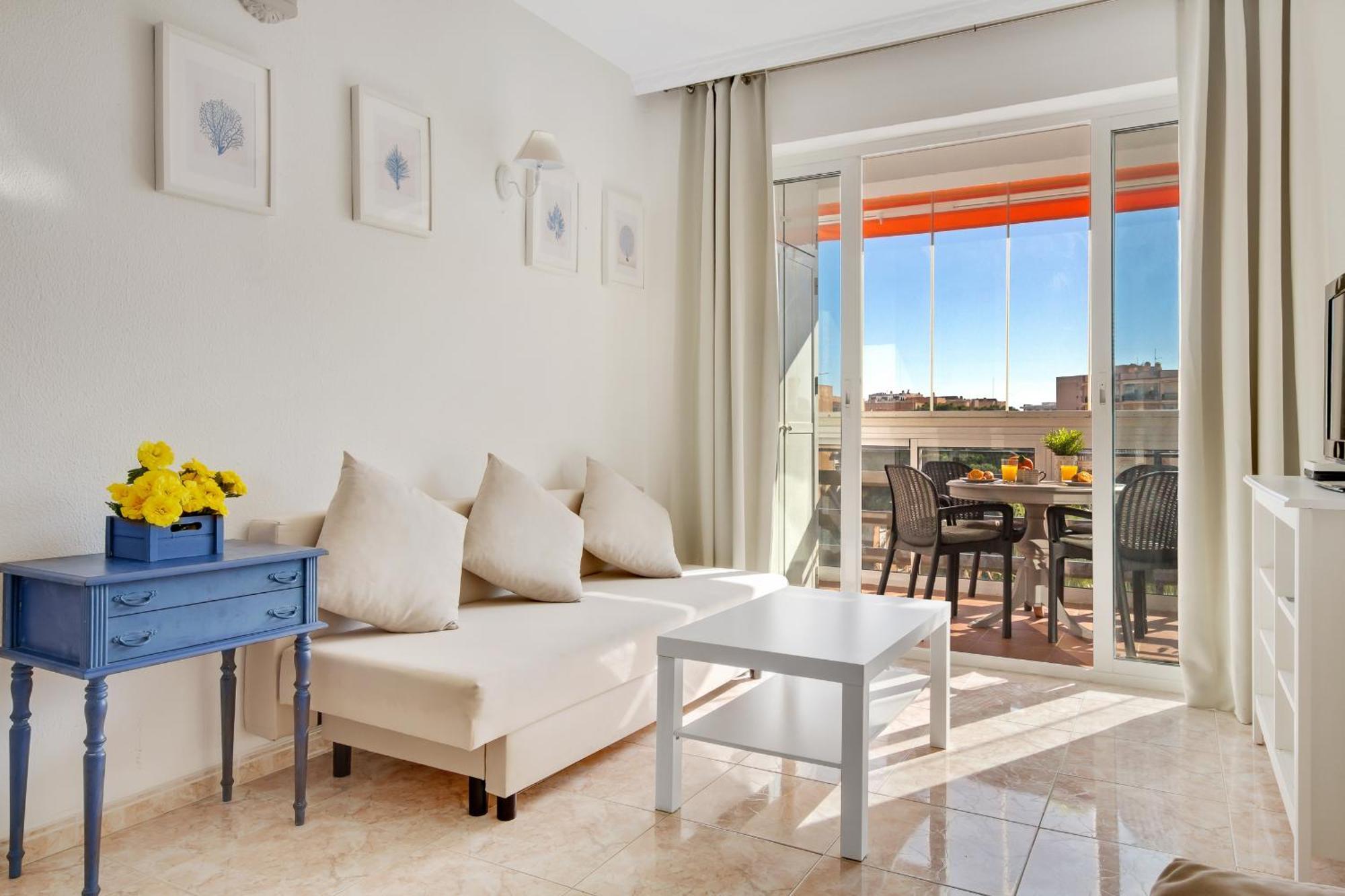 Ferienwohnung Sol Montemar 54 By Ivi Real Estate Torremolinos Exterior foto